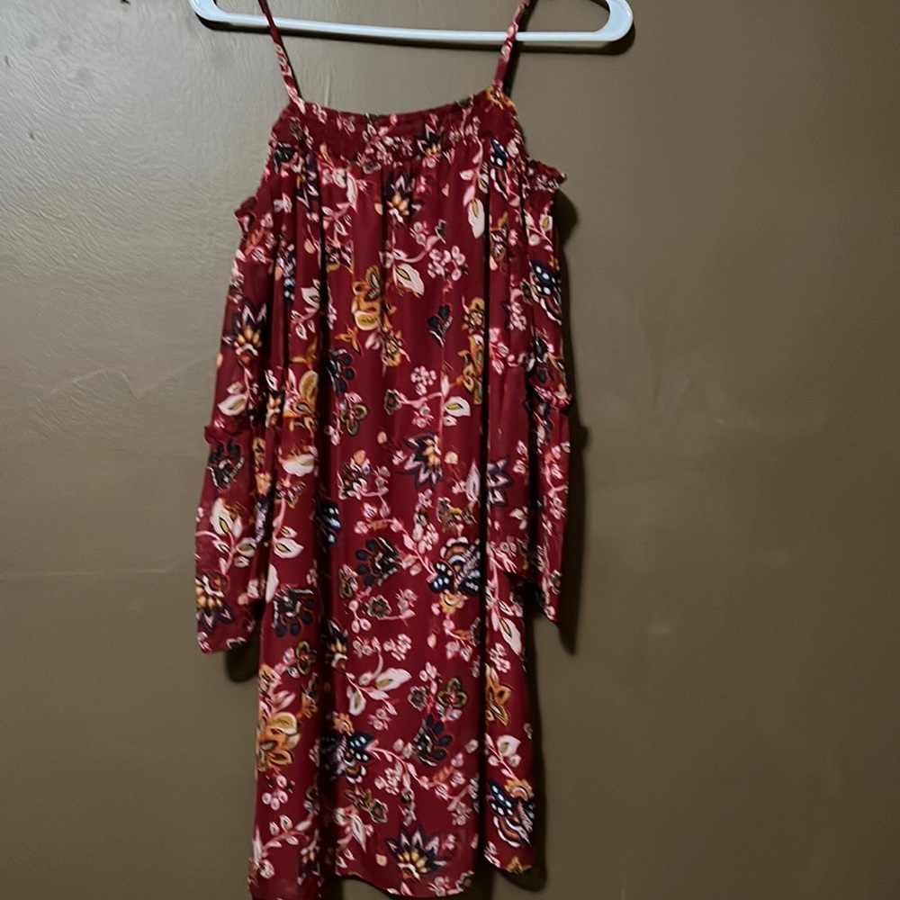 Small dress brand new worn once